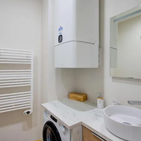 Le Grain De Folie / Place Des Halles Apartment Tours