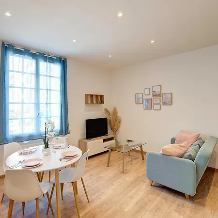 Apartment Le Grain De Folie / Place Des Halles *