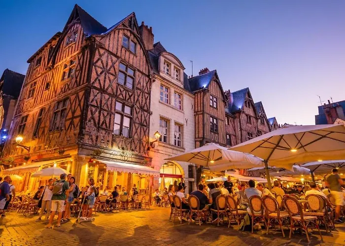Le Grain De Folie / Place Des Halles Tours