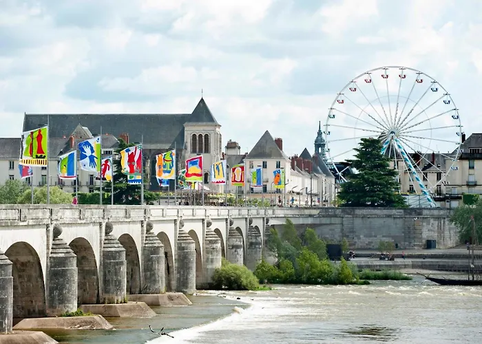 Le Grain De Folie / Place Des Halles Apartament Tours