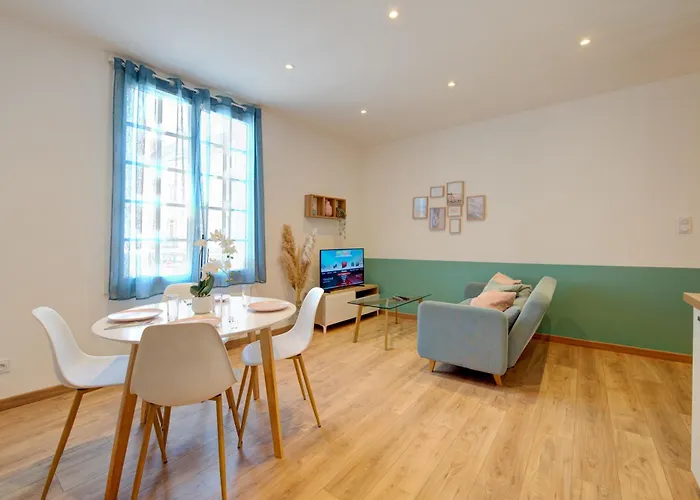 Le Grain De Folie / Place Des Halles Tours